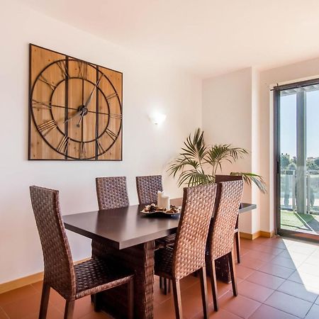 Superbe Appartement Spacieux Avec Terrasse Vue Piscine Vilamoura Buitenkant foto