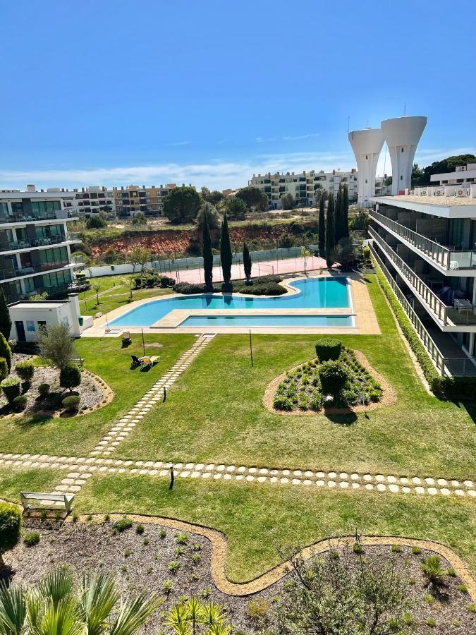Superbe Appartement Spacieux Avec Terrasse Vue Piscine Vilamoura Buitenkant foto